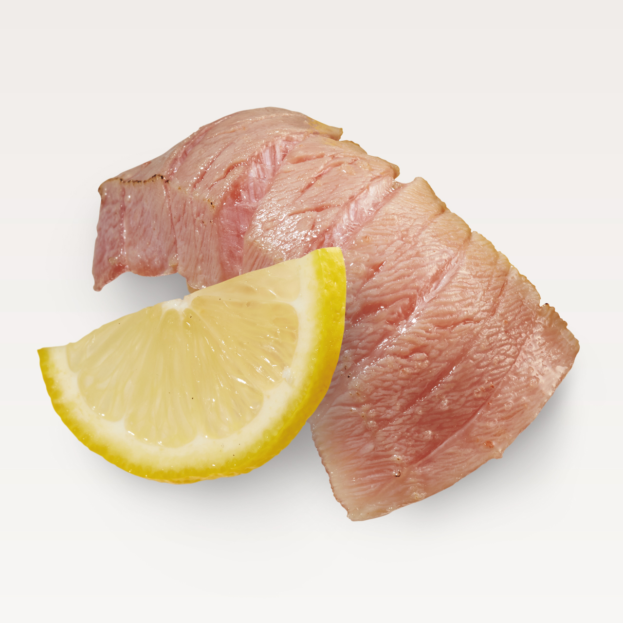 0511_05searedbluefintunaandlemon